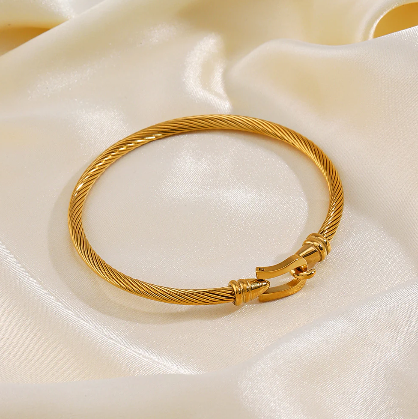 Cable Cuff Bracelet-4